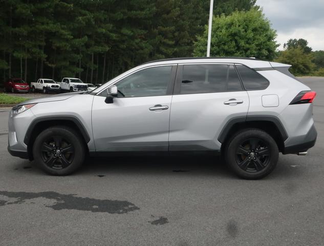 Used 2021 Toyota RAV4 XLE with VIN 2T3W1RFV6MC129989 for sale in Acworth, GA