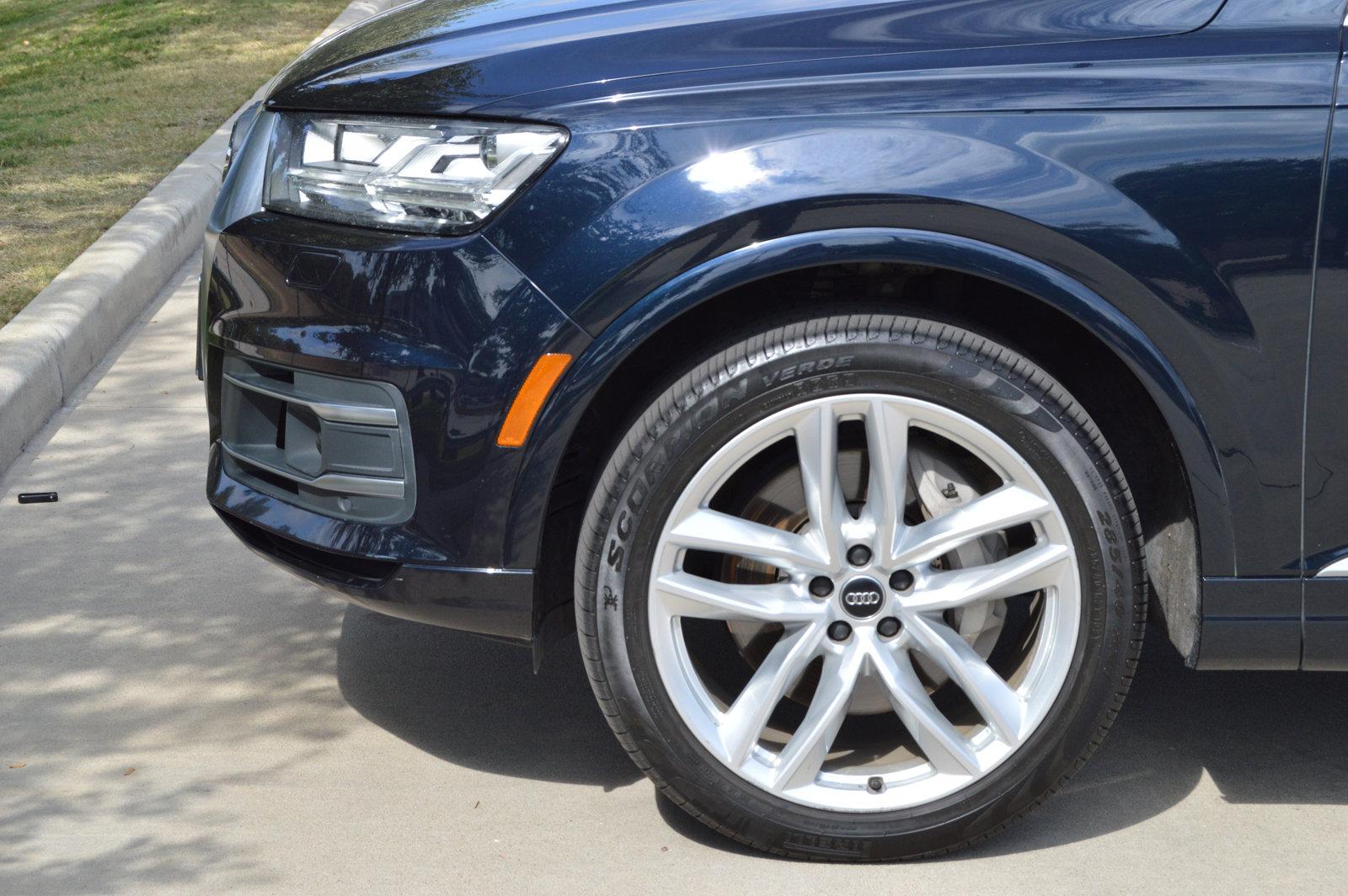 2017 Audi Q7 Vehicle Photo in Houston, TX 77090