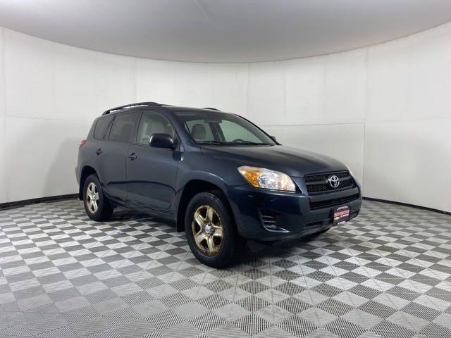 2012 Toyota RAV4 Vehicle Photo in MEDINA, OH 44256-9001