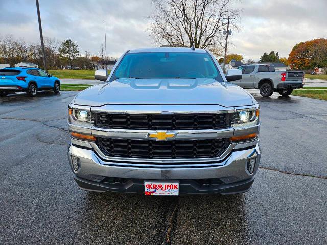 2017 Chevrolet Silverado 1500 Vehicle Photo in TWO RIVERS, WI 54241-1823