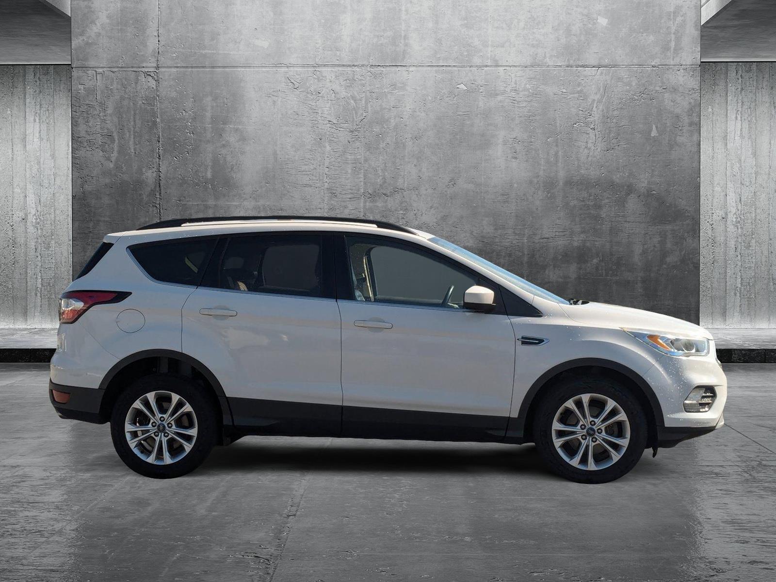 2018 Ford Escape Vehicle Photo in St. Petersburg, FL 33713