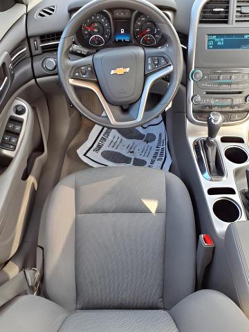 2015 Chevrolet Malibu Vehicle Photo in Oshkosh, WI 54904