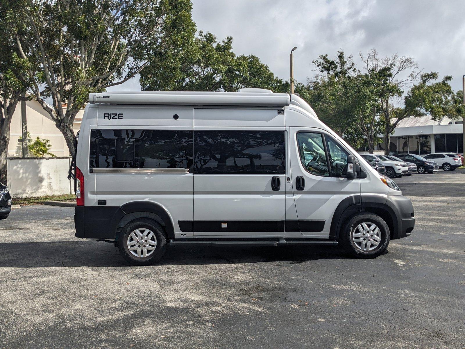 2022 Ram ProMaster Cargo Van Vehicle Photo in GREENACRES, FL 33463-3207