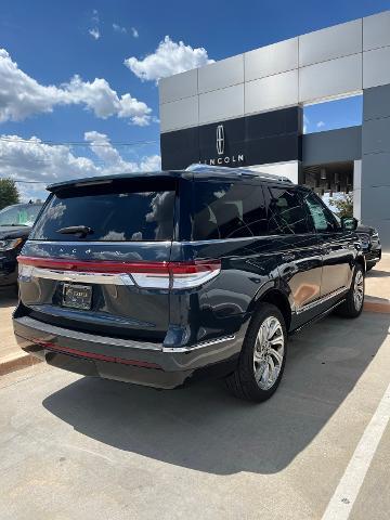 2024 Lincoln Navigator Vehicle Photo in Stephenville, TX 76401-3713