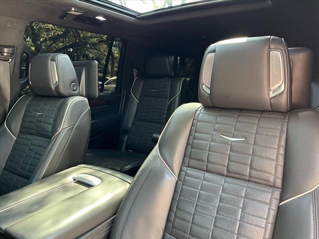 2021 Cadillac Escalade ESV Vehicle Photo in SAN ANTONIO, TX 78230-1001