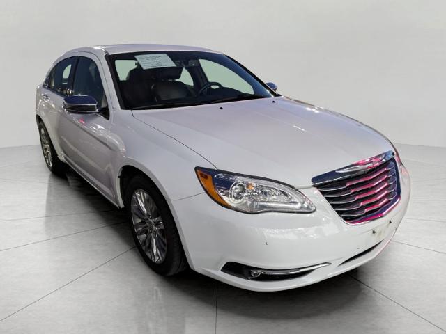 2012 Chrysler 200 Vehicle Photo in Appleton, WI 54913