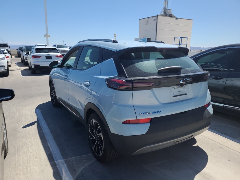 Used 2022 Chevrolet Bolt EUV Premier with VIN 1G1FZ6S00N4109888 for sale in Enumclaw, WA
