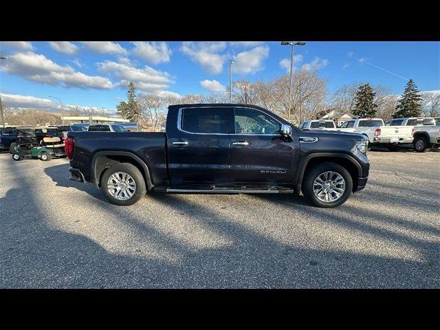 Used 2022 GMC Sierra 1500 Denali Denali with VIN 3GTUUGED0NG616486 for sale in Litchfield, Minnesota