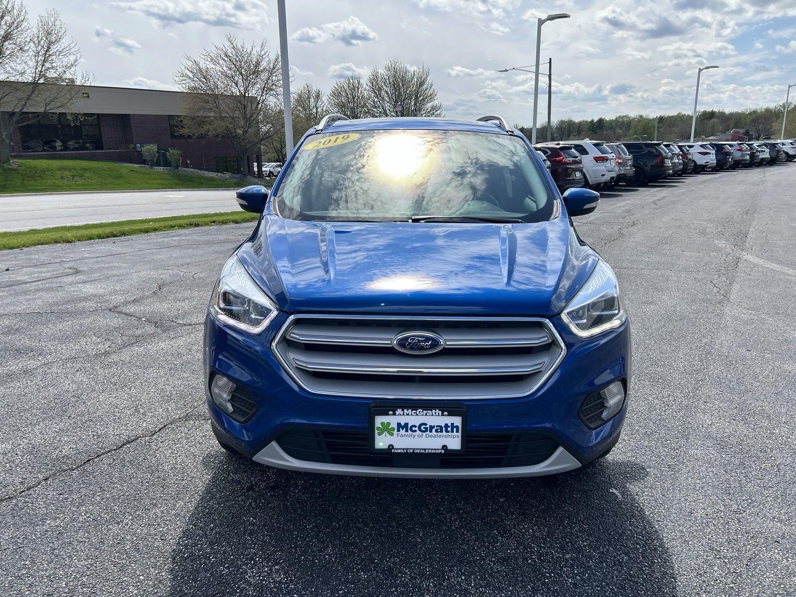 2019 Ford Escape Vehicle Photo in Cedar Rapids, IA 52402