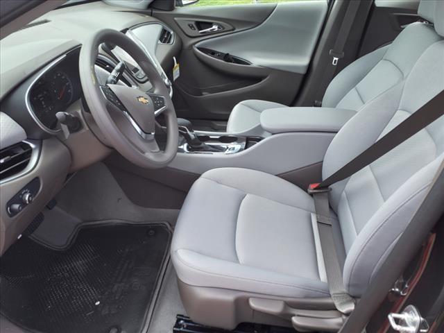 2025 Chevrolet Malibu Vehicle Photo in ELGIN, TX 78621-4245