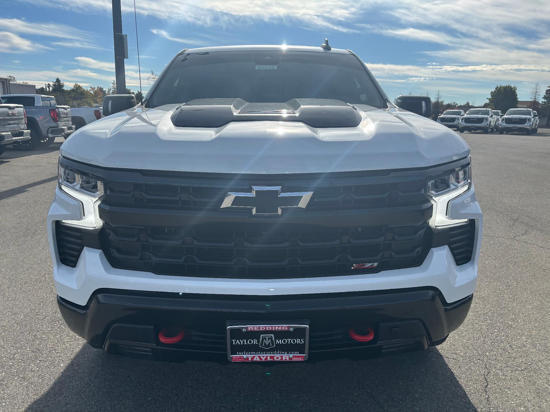 Used 2023 Chevrolet Silverado 1500 LT Trail Boss with VIN 3GCUDFE88PG330398 for sale in Redding, CA