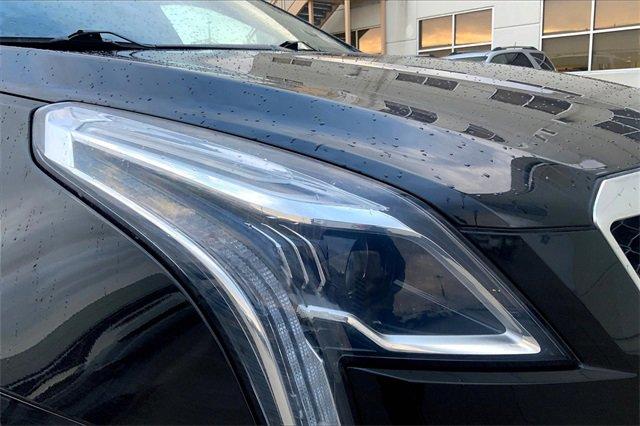 2021 Cadillac XT5 Vehicle Photo in TOPEKA, KS 66609-0000