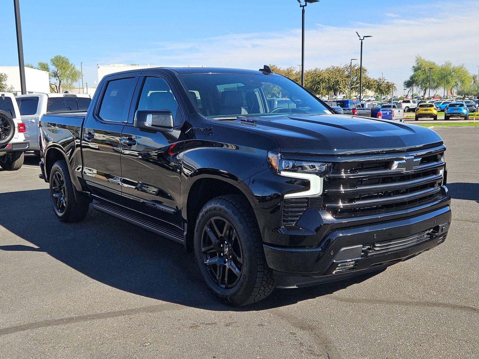 2025 Chevrolet Silverado 1500 Vehicle Photo in MESA, AZ 85206-4395