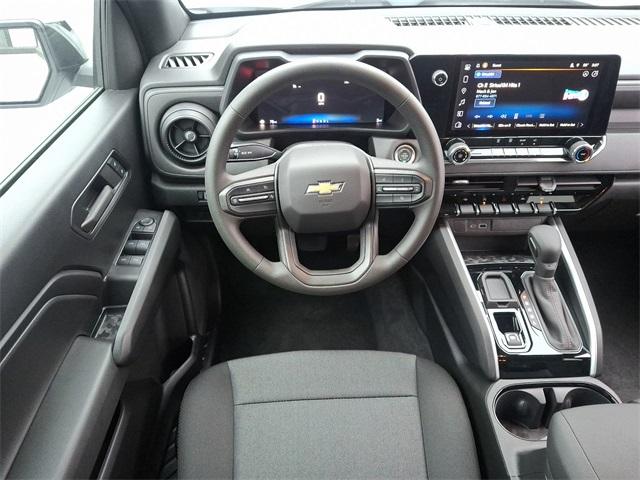 2024 Chevrolet Colorado Vehicle Photo in LEWES, DE 19958-4935