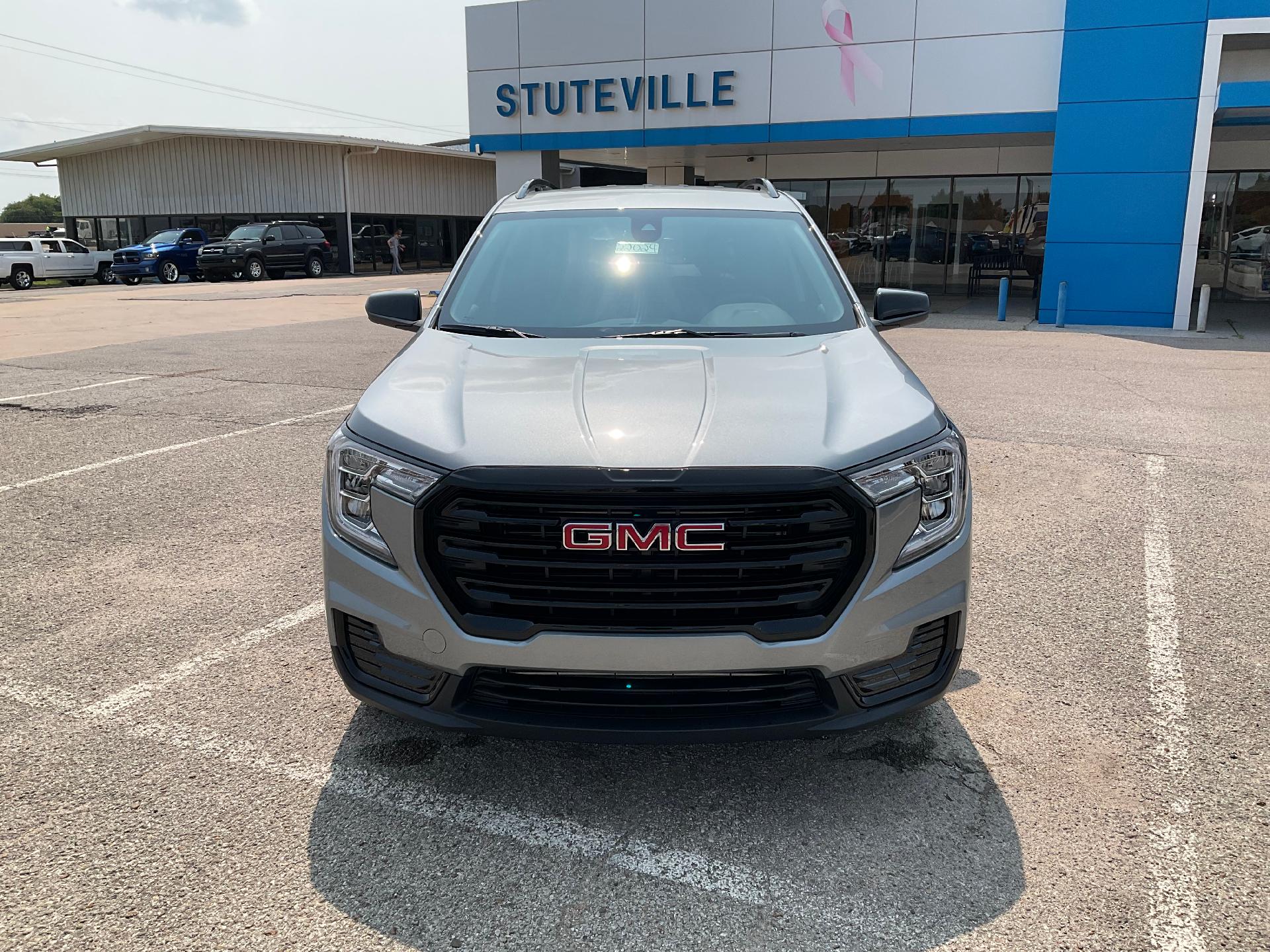 2024 GMC Terrain Vehicle Photo in PONCA CITY, OK 74601-1036