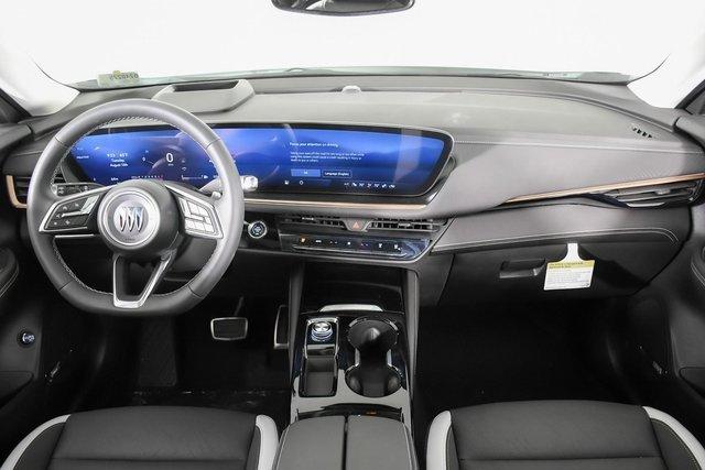 2024 Buick Envision Vehicle Photo in PUYALLUP, WA 98371-4149