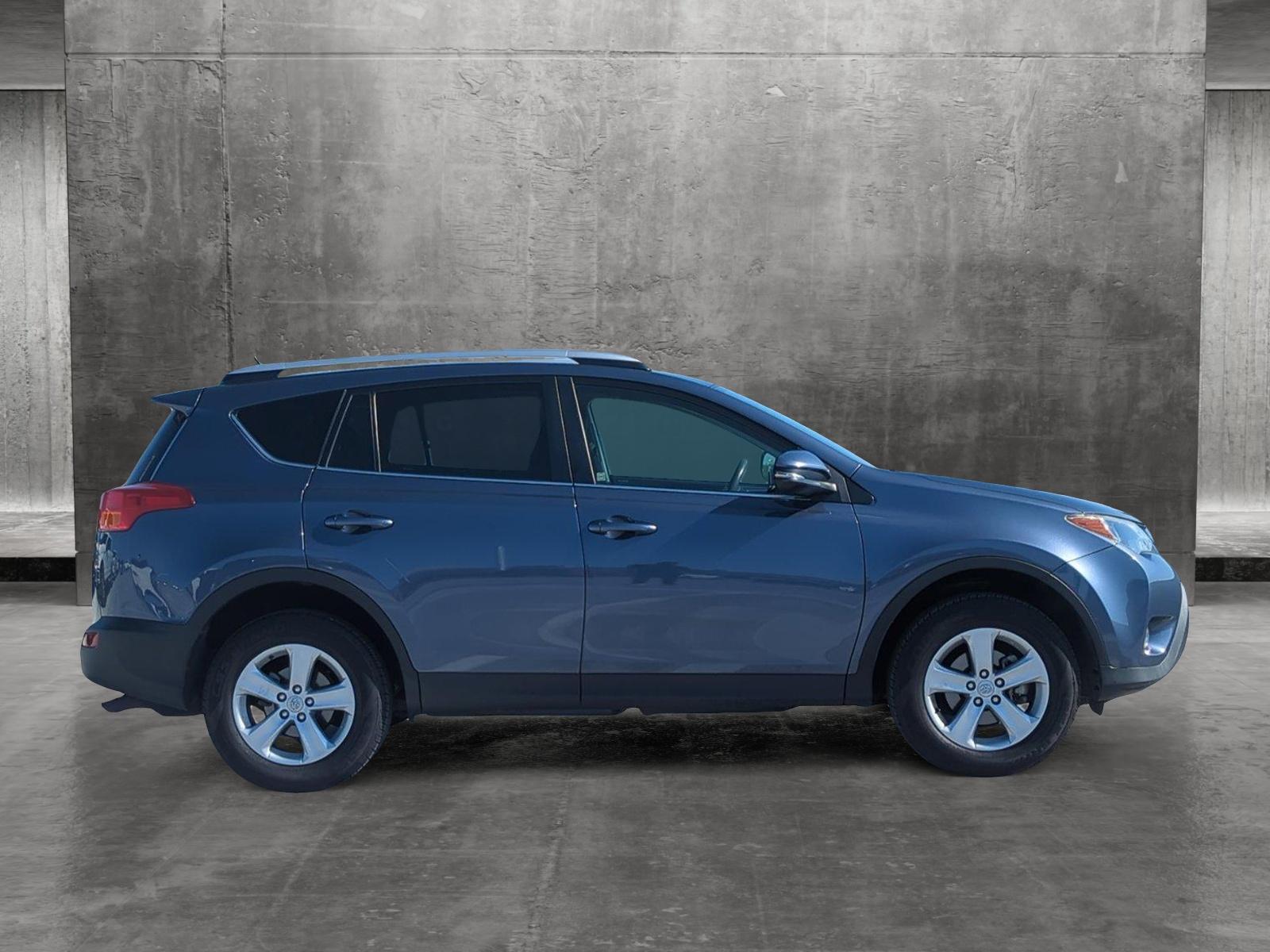 2013 Toyota RAV4 Vehicle Photo in Ft. Myers, FL 33907