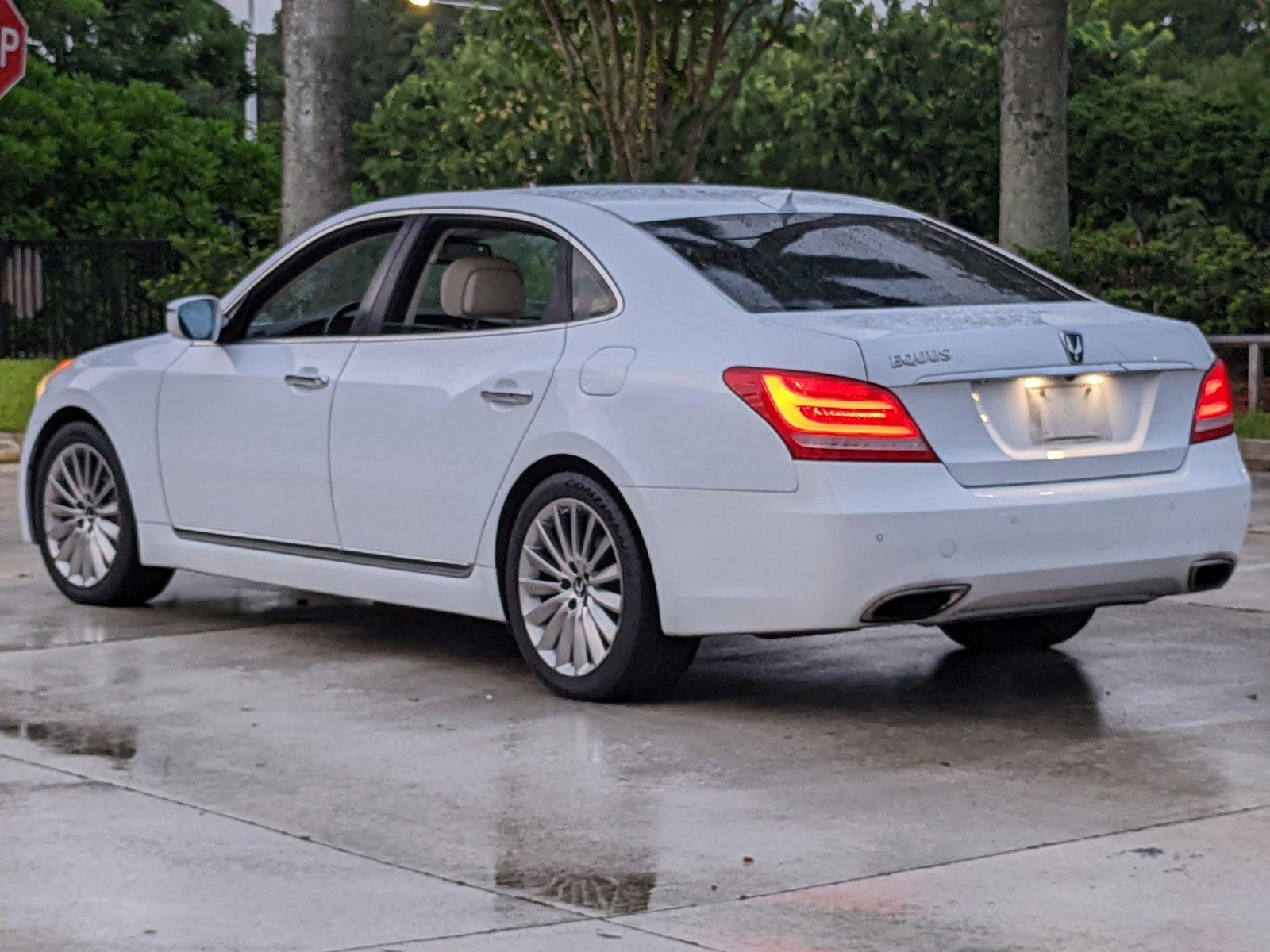 2014 Hyundai EQUUS Vehicle Photo in Davie, FL 33331