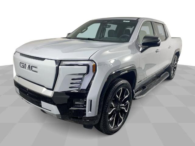 2024 GMC Sierra EV Vehicle Photo in ALLIANCE, OH 44601-4622