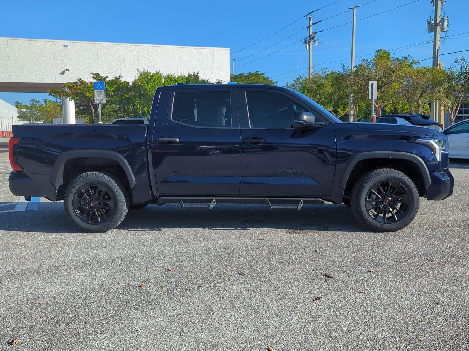 2022 Toyota Tundra 4WD Vehicle Photo in Ft. Myers, FL 33907