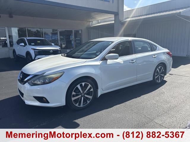 2016 Nissan Altima Vehicle Photo in VINCENNES, IN 47591-5519