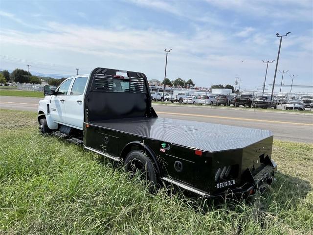 2024 Chevrolet Silverado 5500 HD Vehicle Photo in ALCOA, TN 37701-3235