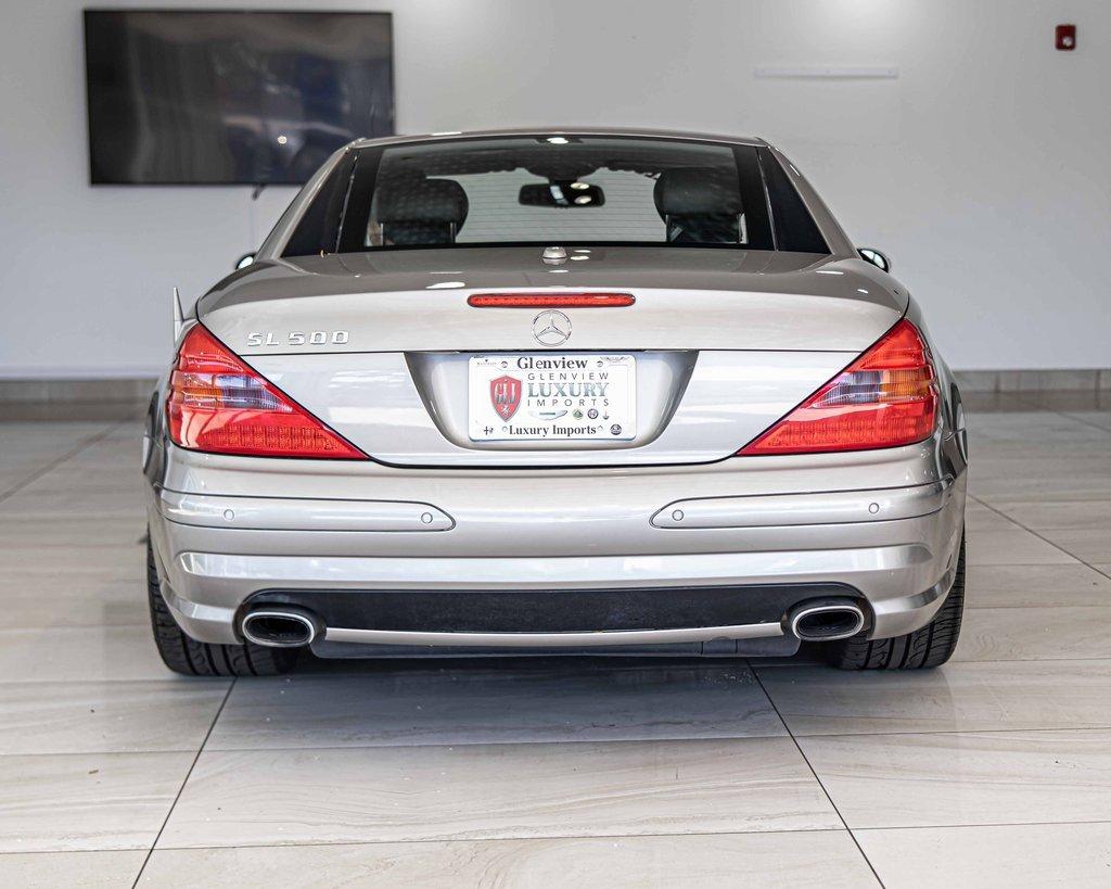 2006 Mercedes-Benz SL-Class Vehicle Photo in Saint Charles, IL 60174