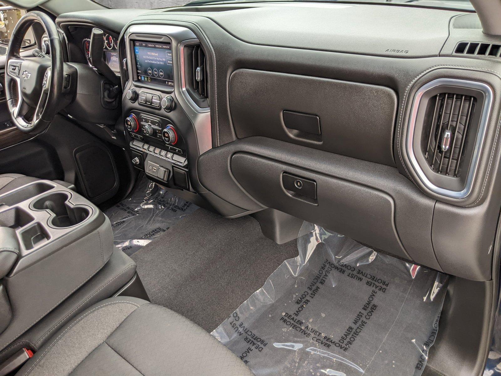 2020 Chevrolet Silverado 1500 Vehicle Photo in PEMBROKE PINES, FL 33024-6534