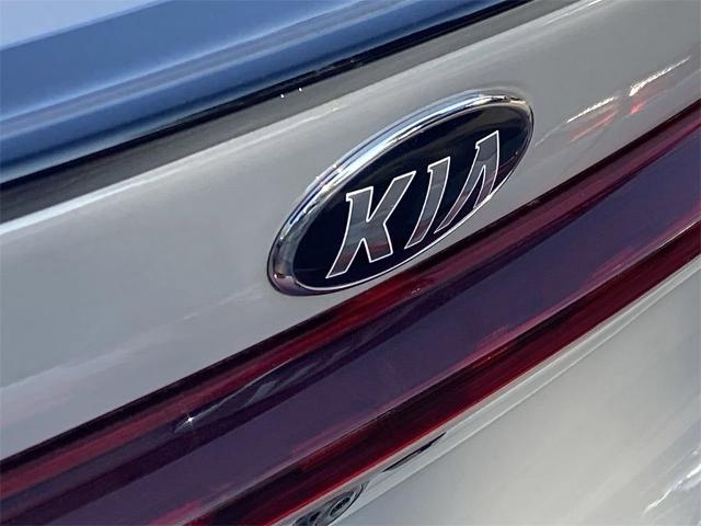 2021 Kia K5 Vehicle Photo in GOODYEAR, AZ 85338-1310