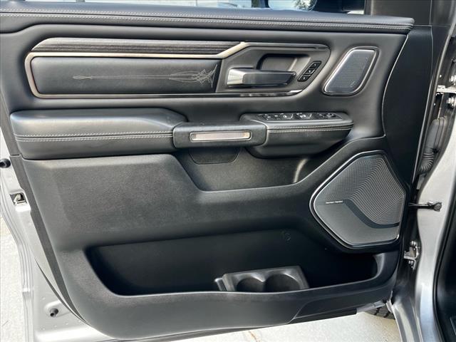 2019 Ram 1500 Vehicle Photo in TAMPA, FL 33612-3404