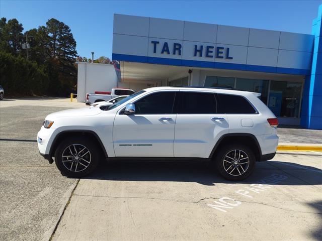 2017 Jeep Grand Cherokee Vehicle Photo in ROXBORO, NC 27573-6143