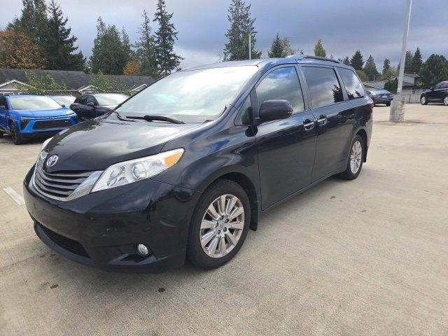 2015 Toyota Sienna Vehicle Photo in EVERETT, WA 98203-5662