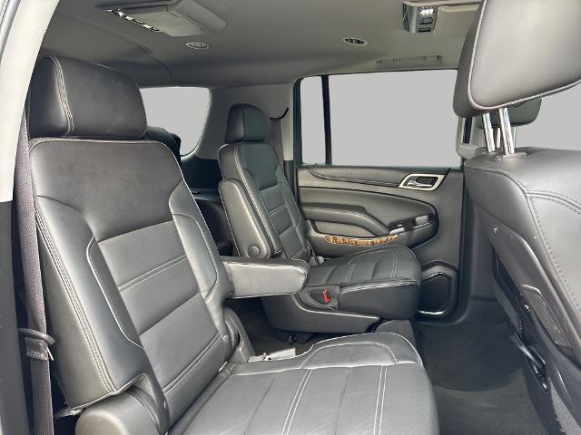 2016 GMC Yukon XL Vehicle Photo in MANITOWOC, WI 54220-5838