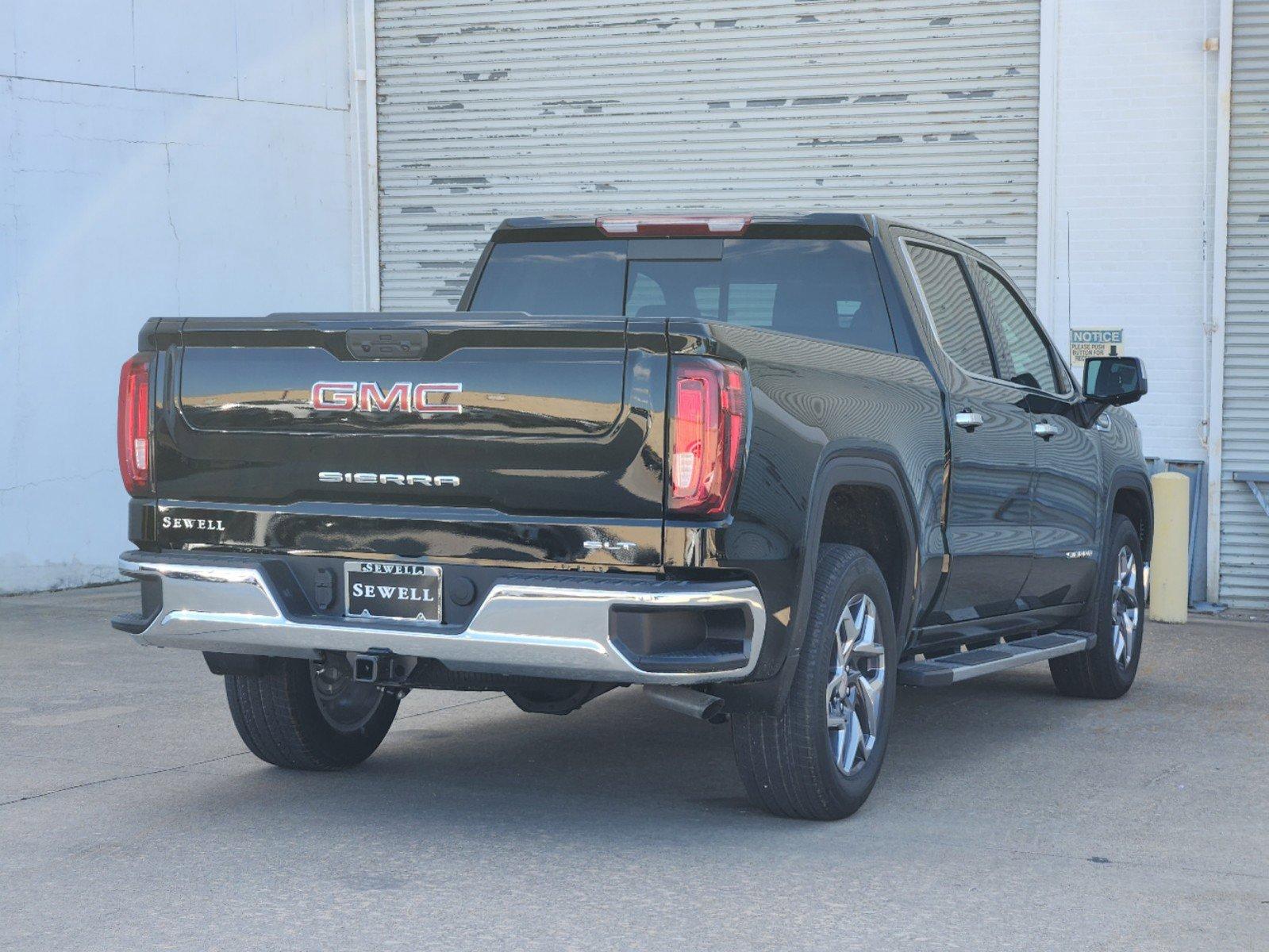 2024 GMC Sierra 1500 Vehicle Photo in DALLAS, TX 75209-3016