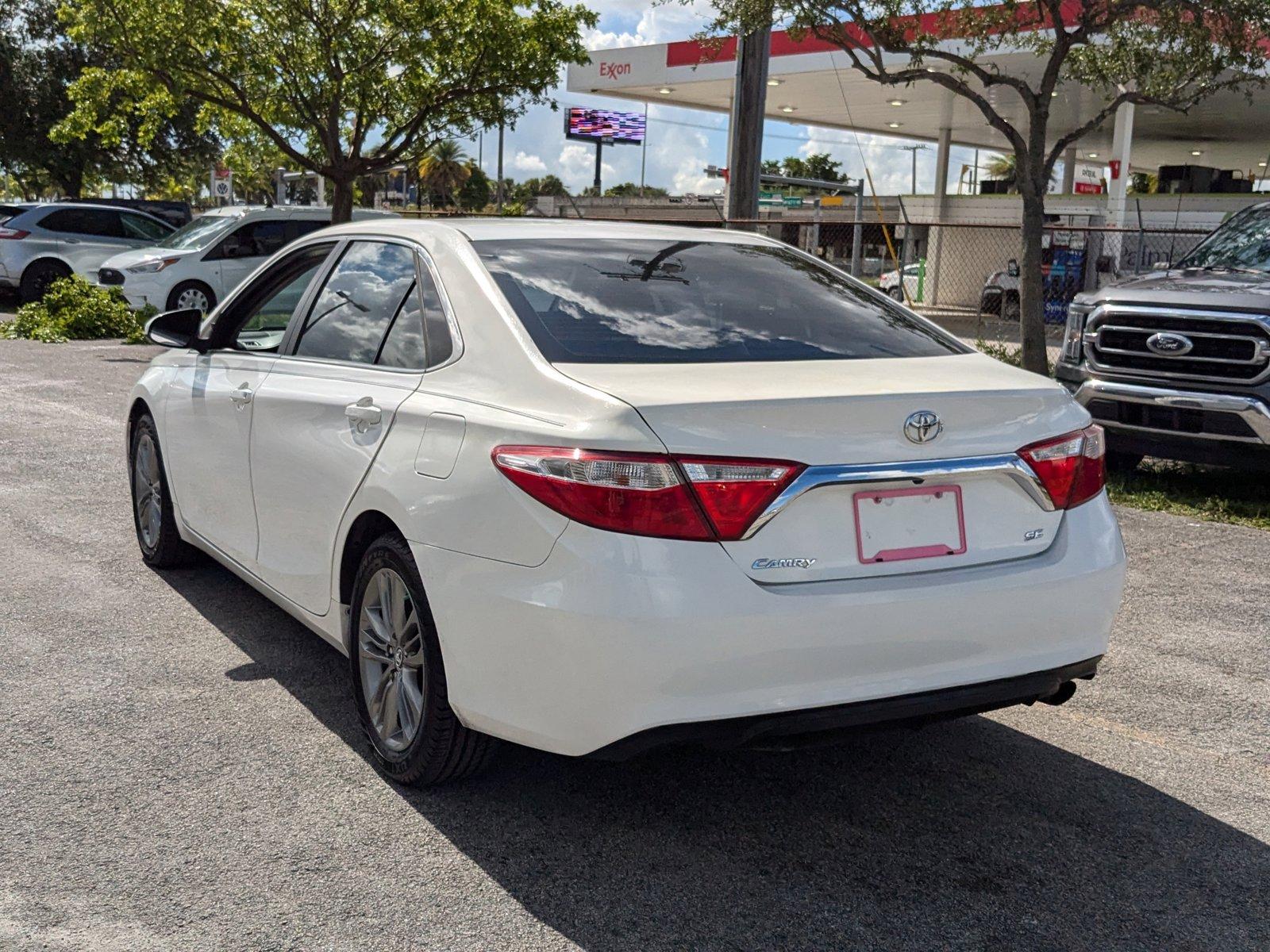 2015 Toyota Camry Vehicle Photo in Miami, FL 33015