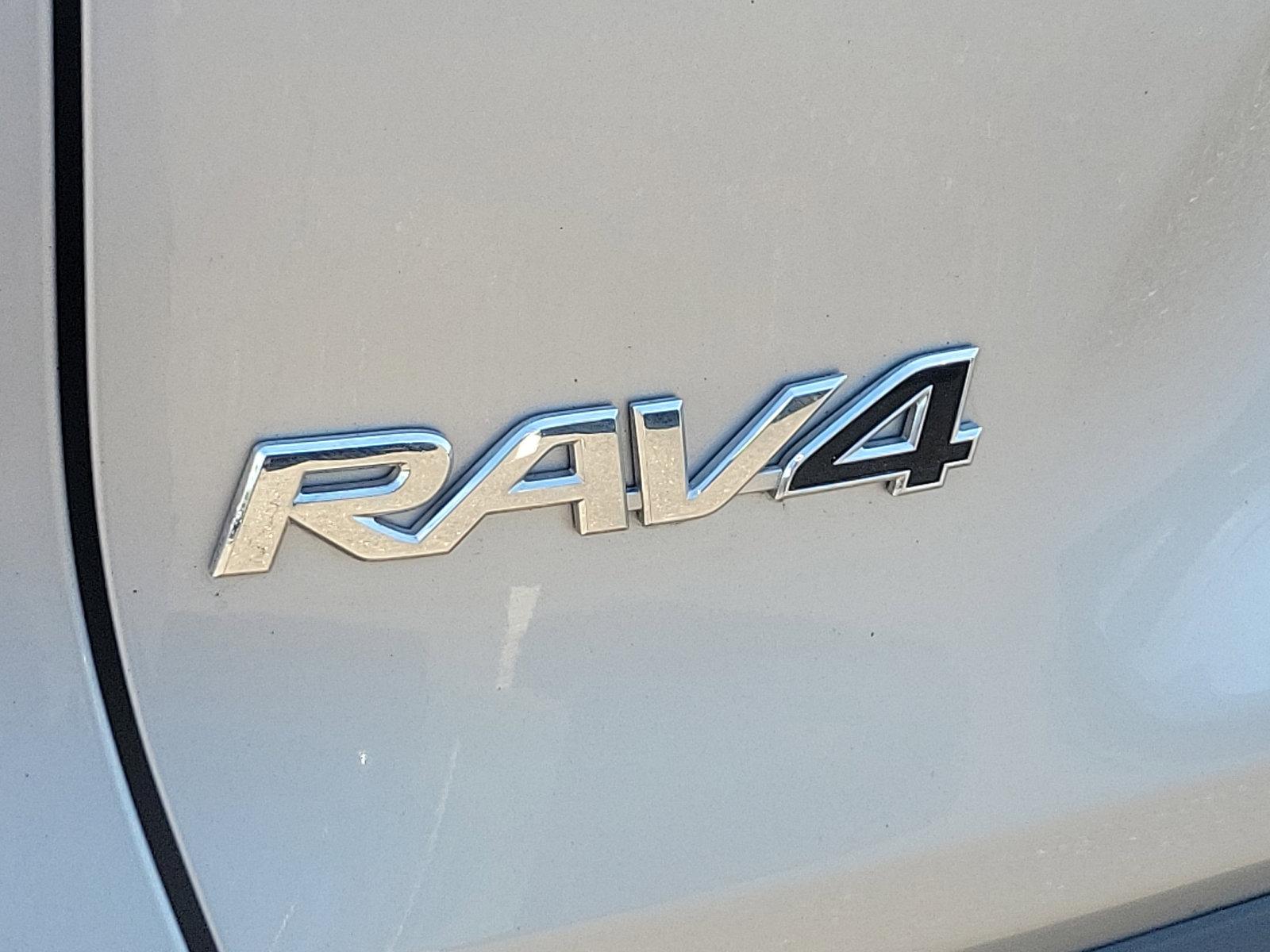 2022 Toyota RAV4 Vehicle Photo in Trevose, PA 19053