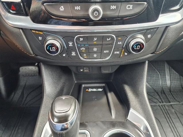 2020 Chevrolet Traverse Vehicle Photo in PARIS, TX 75460-2116