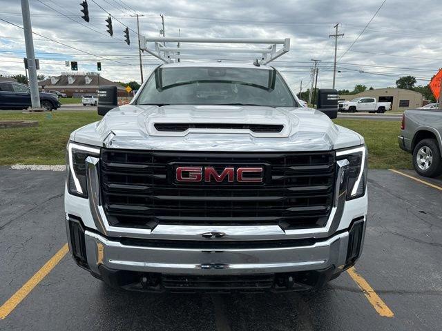 2024 GMC Sierra 2500 HD Vehicle Photo in MEDINA, OH 44256-9631