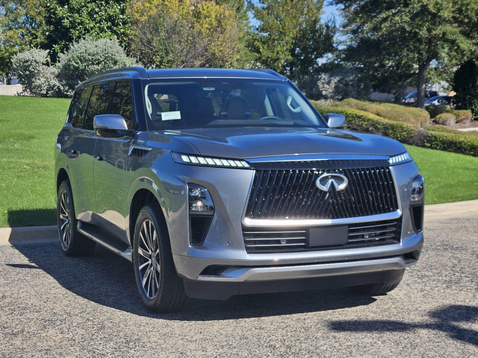 2025 INFINITI QX80 Vehicle Photo in Fort Worth, TX 76132