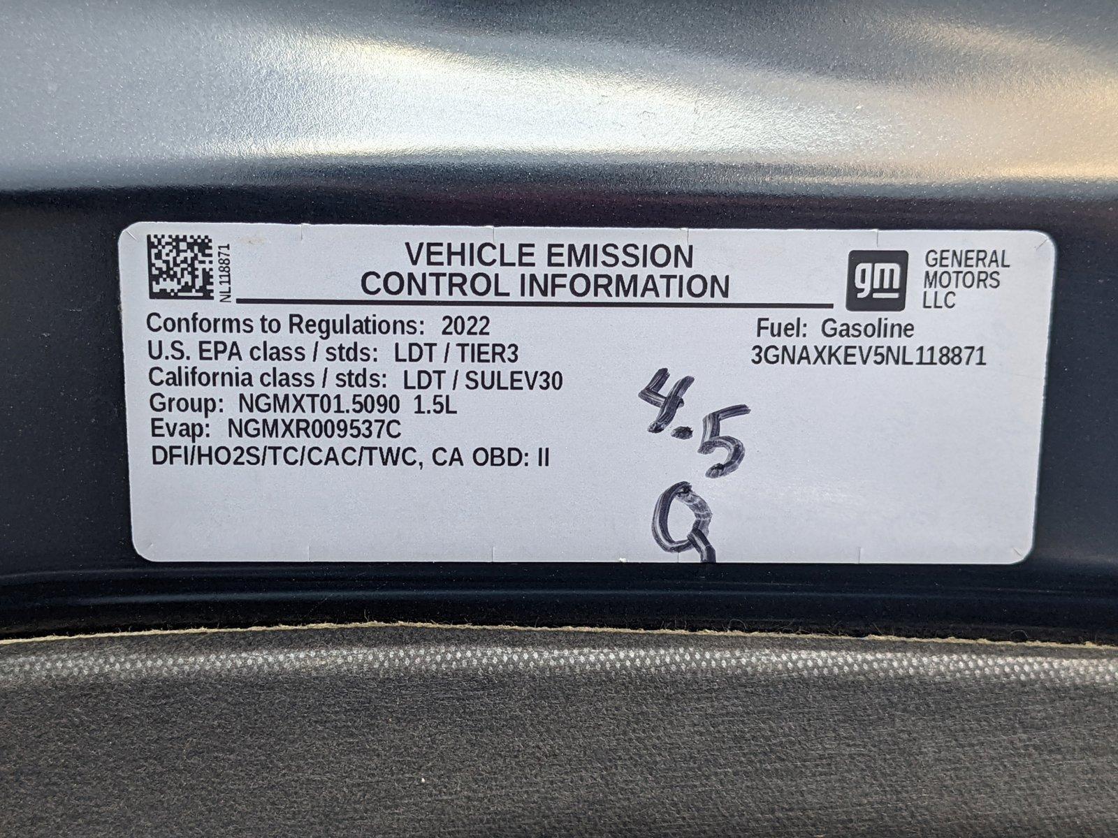 2022 Chevrolet Equinox Vehicle Photo in VALENCIA, CA 91355-1705