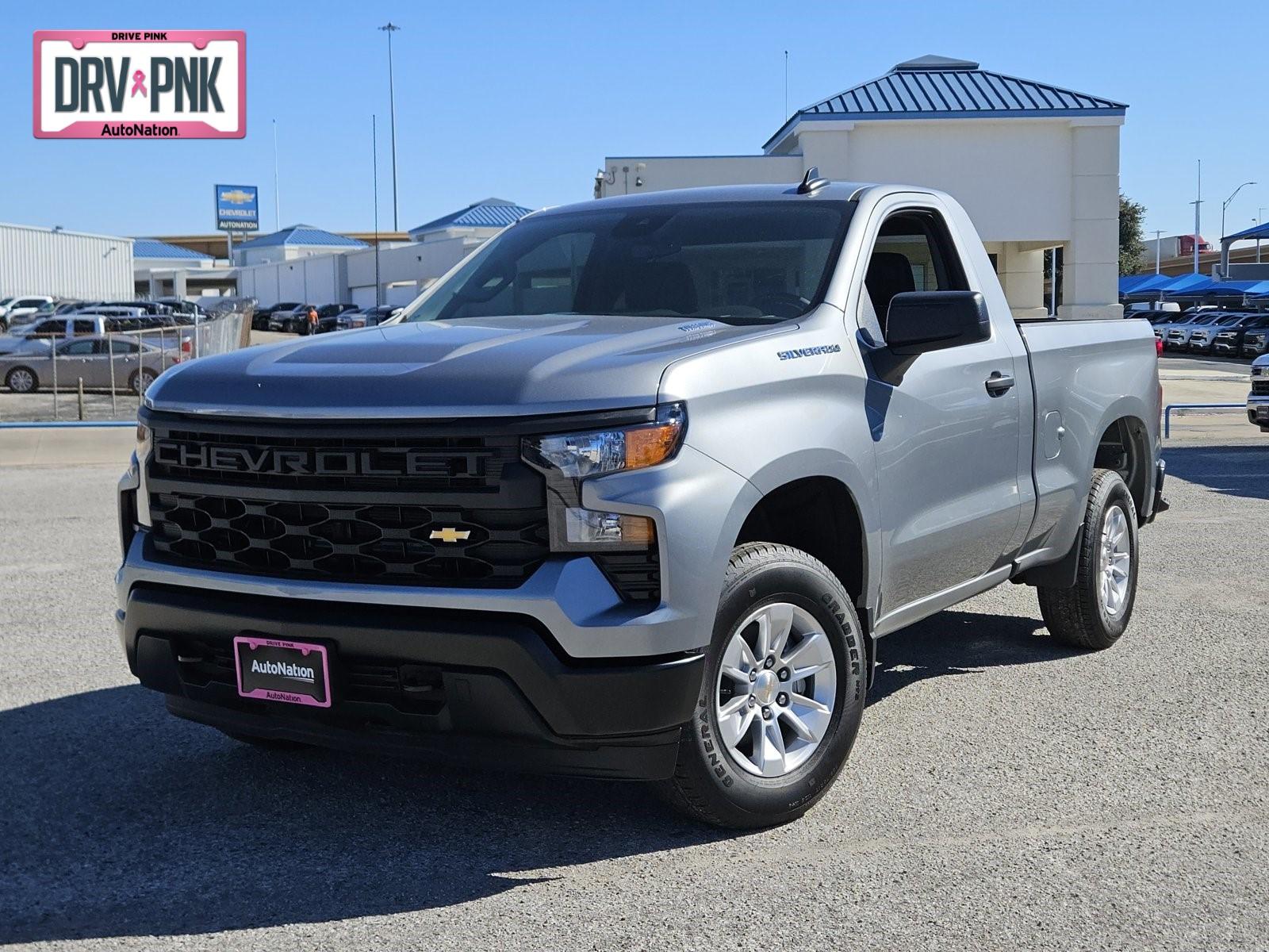 2025 Chevrolet Silverado 1500 Vehicle Photo in NORTH RICHLAND HILLS, TX 76180-7199