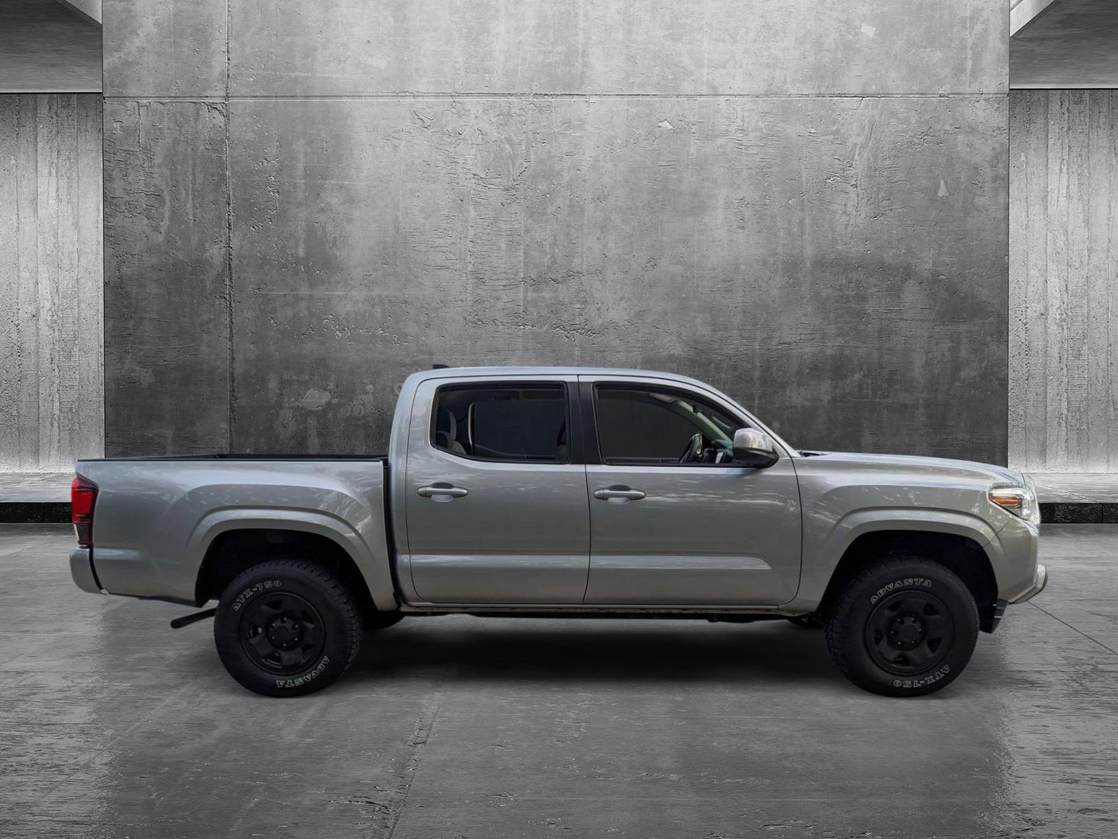 2020 Toyota Tacoma 2WD Vehicle Photo in Davie, FL 33331