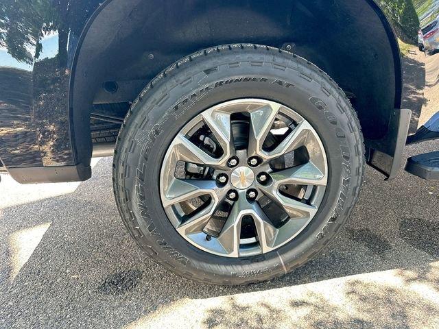 2024 Chevrolet Silverado 1500 Vehicle Photo in GREELEY, CO 80634-4125