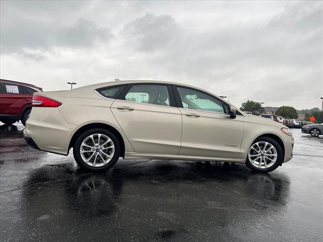 2019 Ford Fusion Hybrid Vehicle Photo in O'Fallon, IL 62269