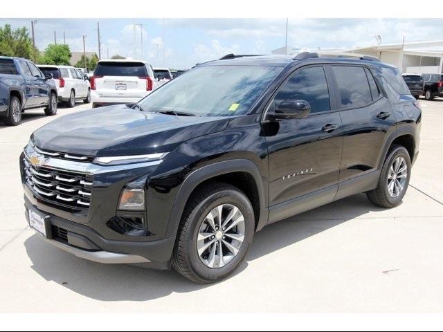 2025 Chevrolet Equinox Vehicle Photo in ROSENBERG, TX 77471-5675