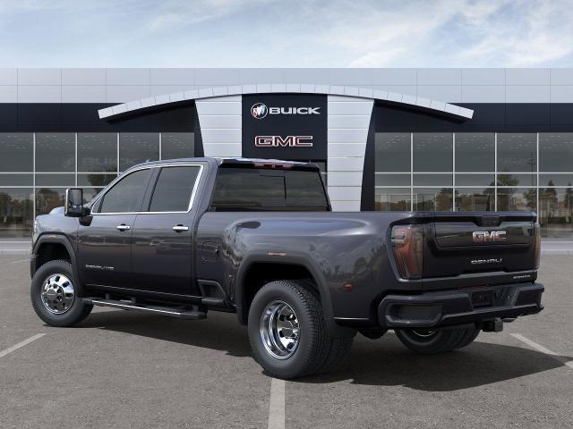 2024 GMC Sierra 3500 HD Vehicle Photo in LEOMINSTER, MA 01453-2952