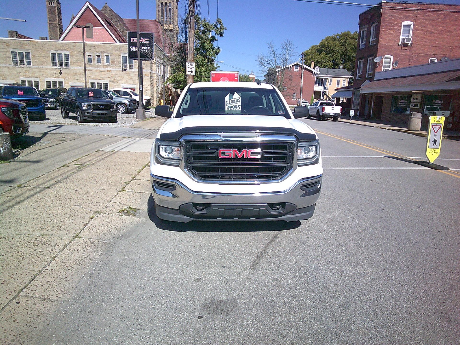 2017 GMC Sierra 1500 Vehicle Photo in KITTANNING, PA 16201-1536