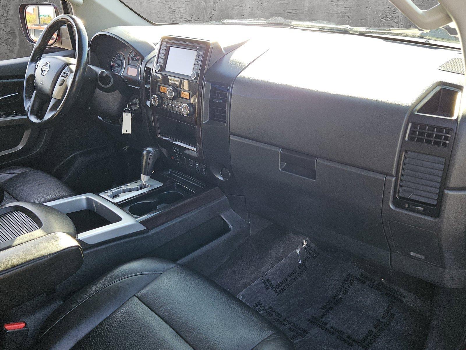 2015 Nissan Titan Vehicle Photo in MESA, AZ 85206-4395