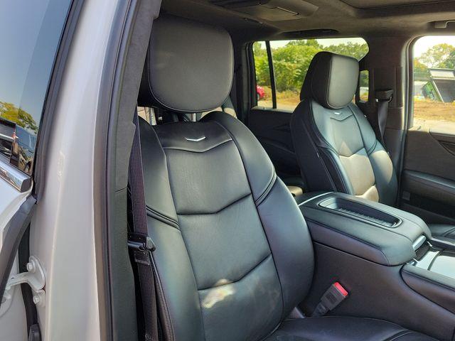 2018 Cadillac Escalade ESV Vehicle Photo in DANBURY, CT 06810-5034