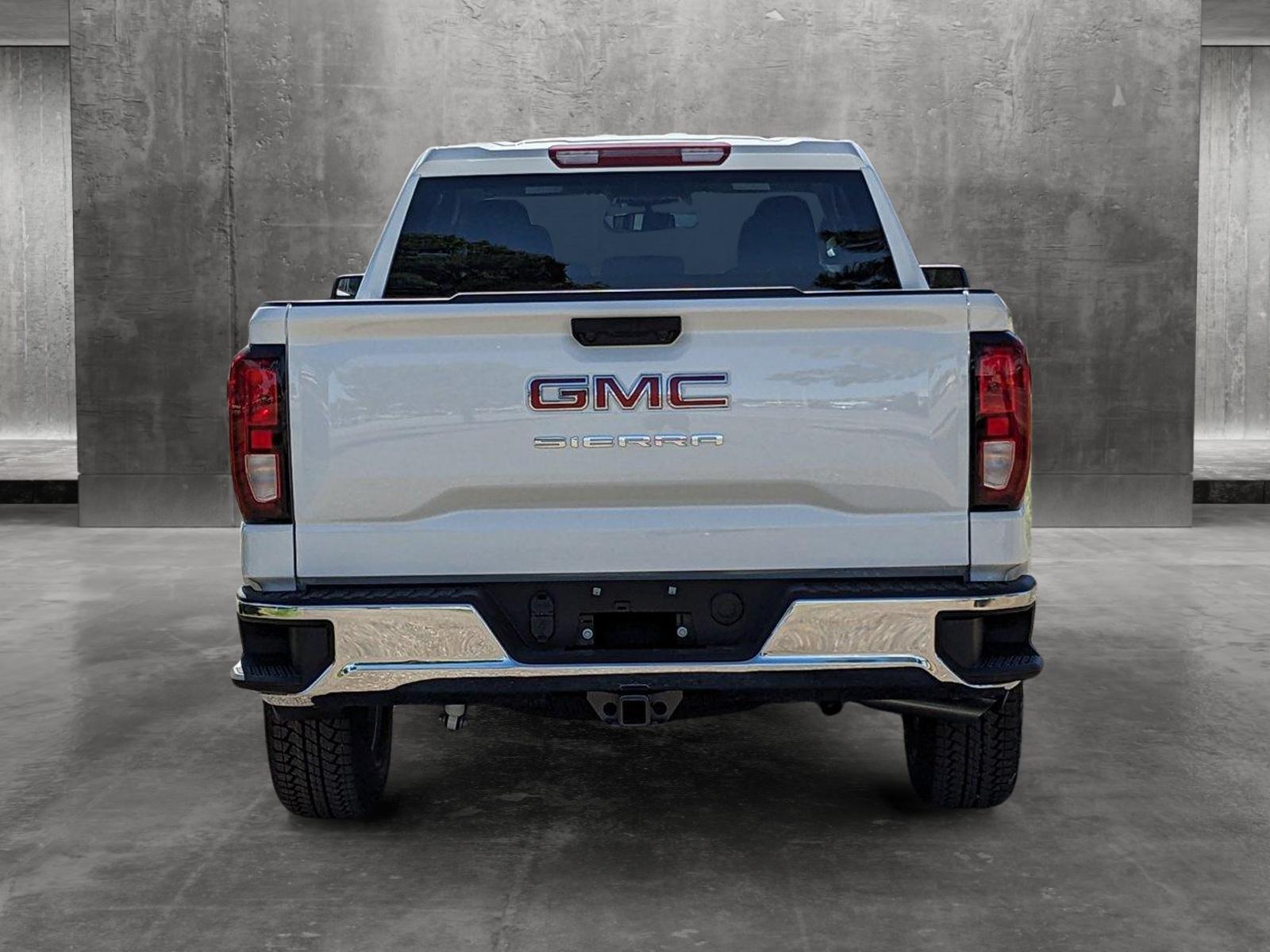 2024 GMC Sierra 1500 Vehicle Photo in GOLDEN, CO 80401-3850